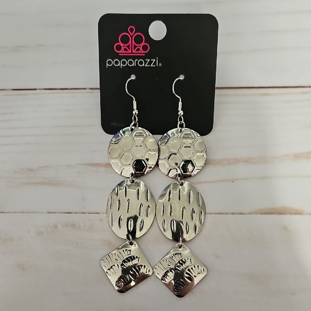 Paparazzi Textured Silver Earrings